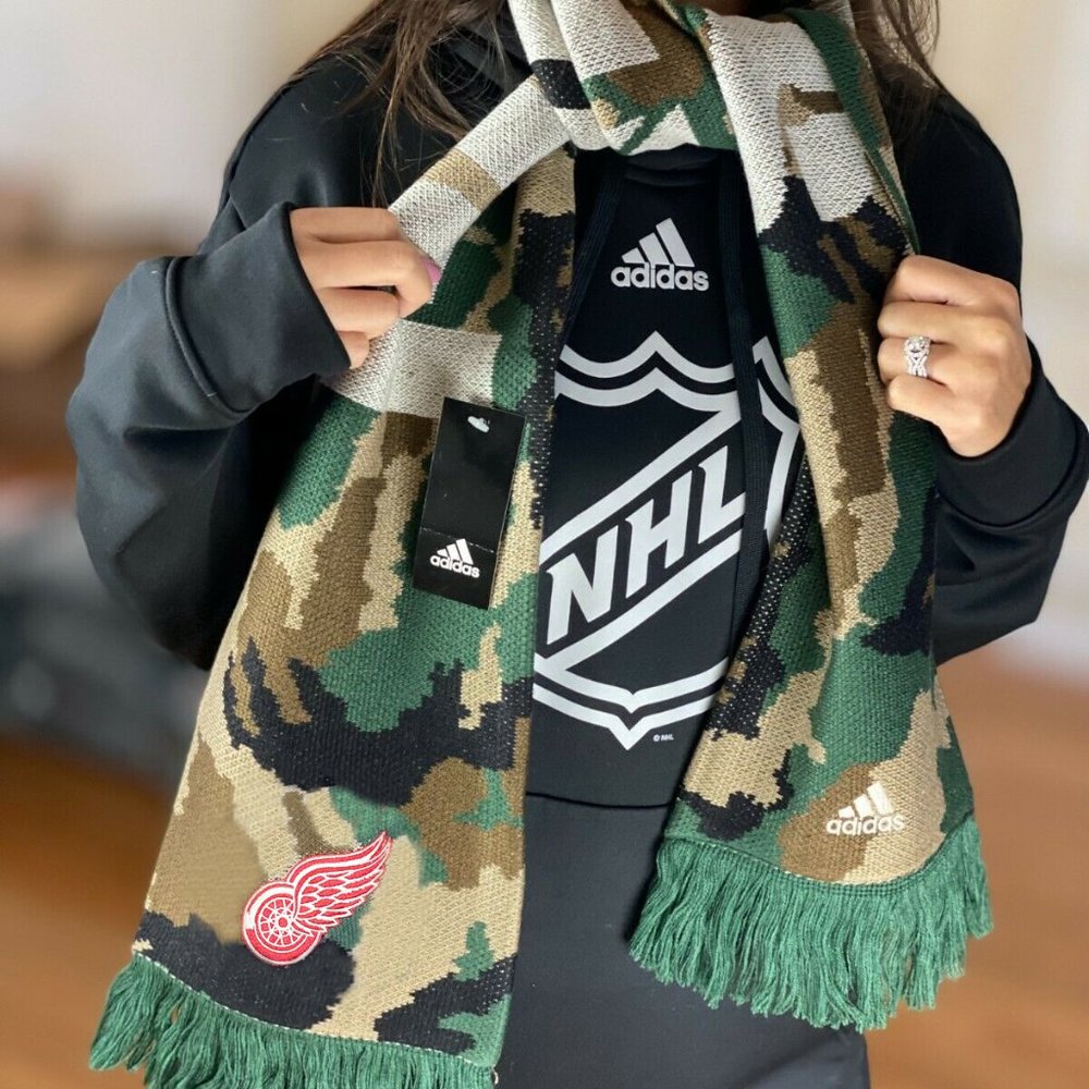 NHL Detroit Red Wings Adidas Camo Camouflage Knit Winter Scarf Adult